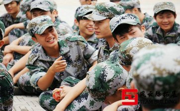 我為什么這么討厭“軍訓(xùn)式”的團(tuán)建！