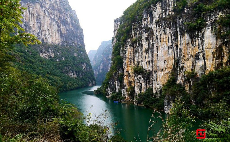 平頂山特色旅游區(qū)--堯山大峽谷團(tuán)建活動(dòng)