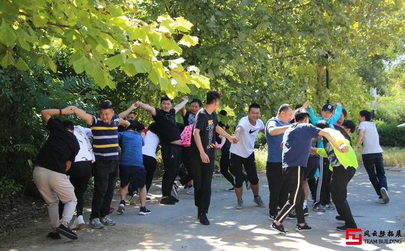 團(tuán)建小游戲大樹與松鼠